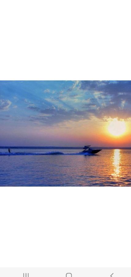 Deluxe Lake View Mamaia Eksteriør bilde