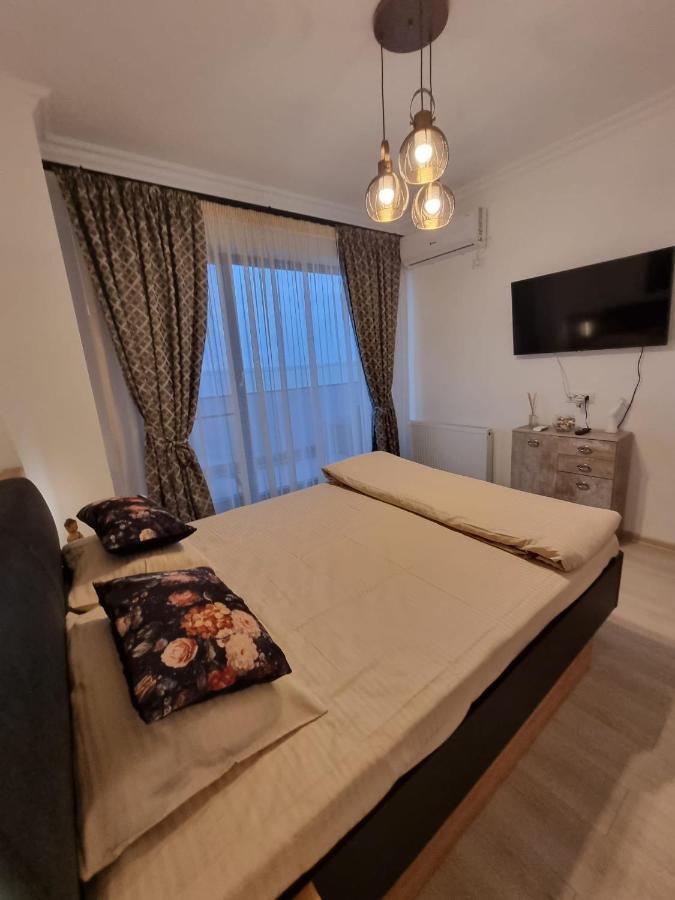 Deluxe Lake View Mamaia Eksteriør bilde